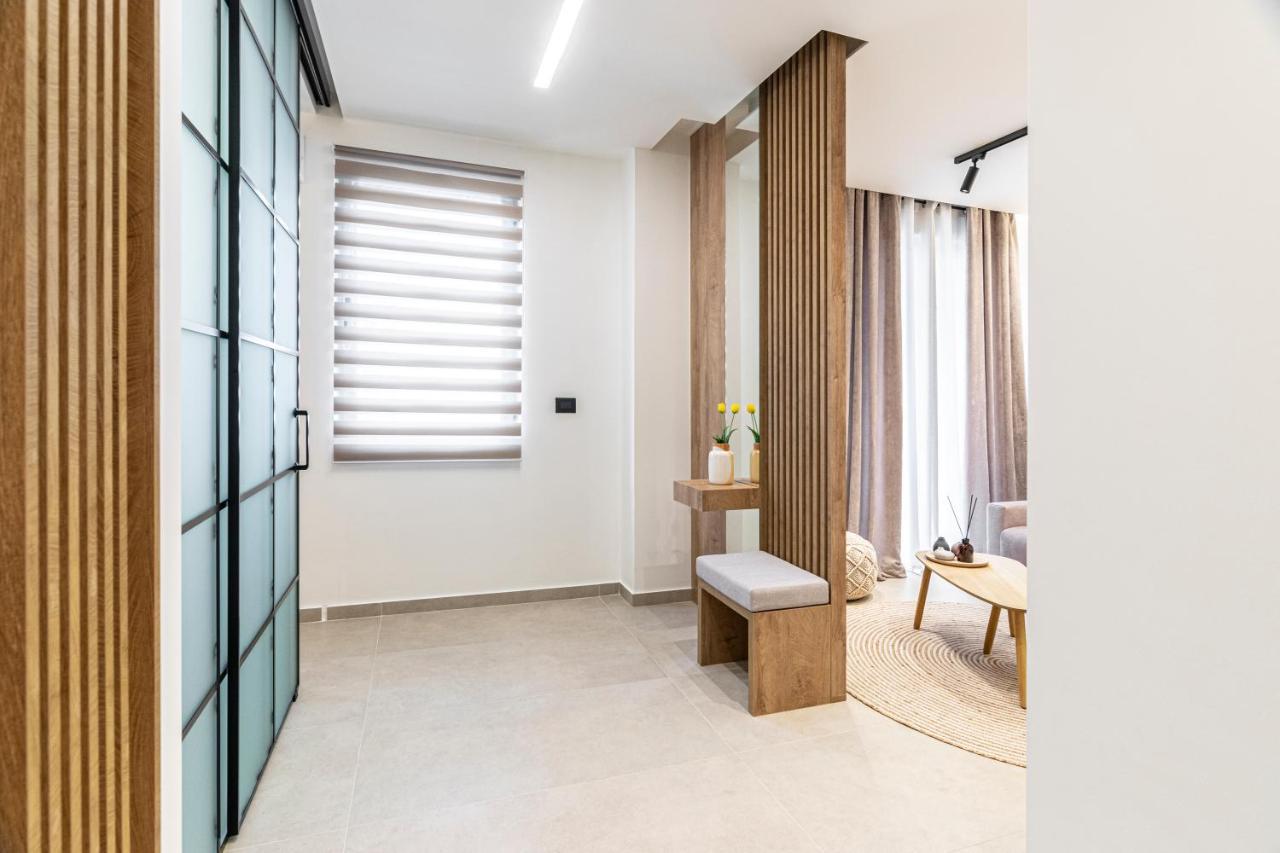 Clic - Comfort Luxury In City Of Ioannina Ngoại thất bức ảnh