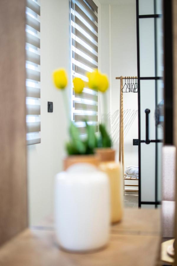 Clic - Comfort Luxury In City Of Ioannina Ngoại thất bức ảnh